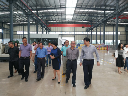 我院課題組赴漣源市開展《婁底資源型城市轉型升級,深化供給側結構性改革》課題調研