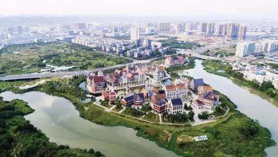 賀州市高新區(qū)：創(chuàng)新驅動助推產業(yè)高質量發(fā)展