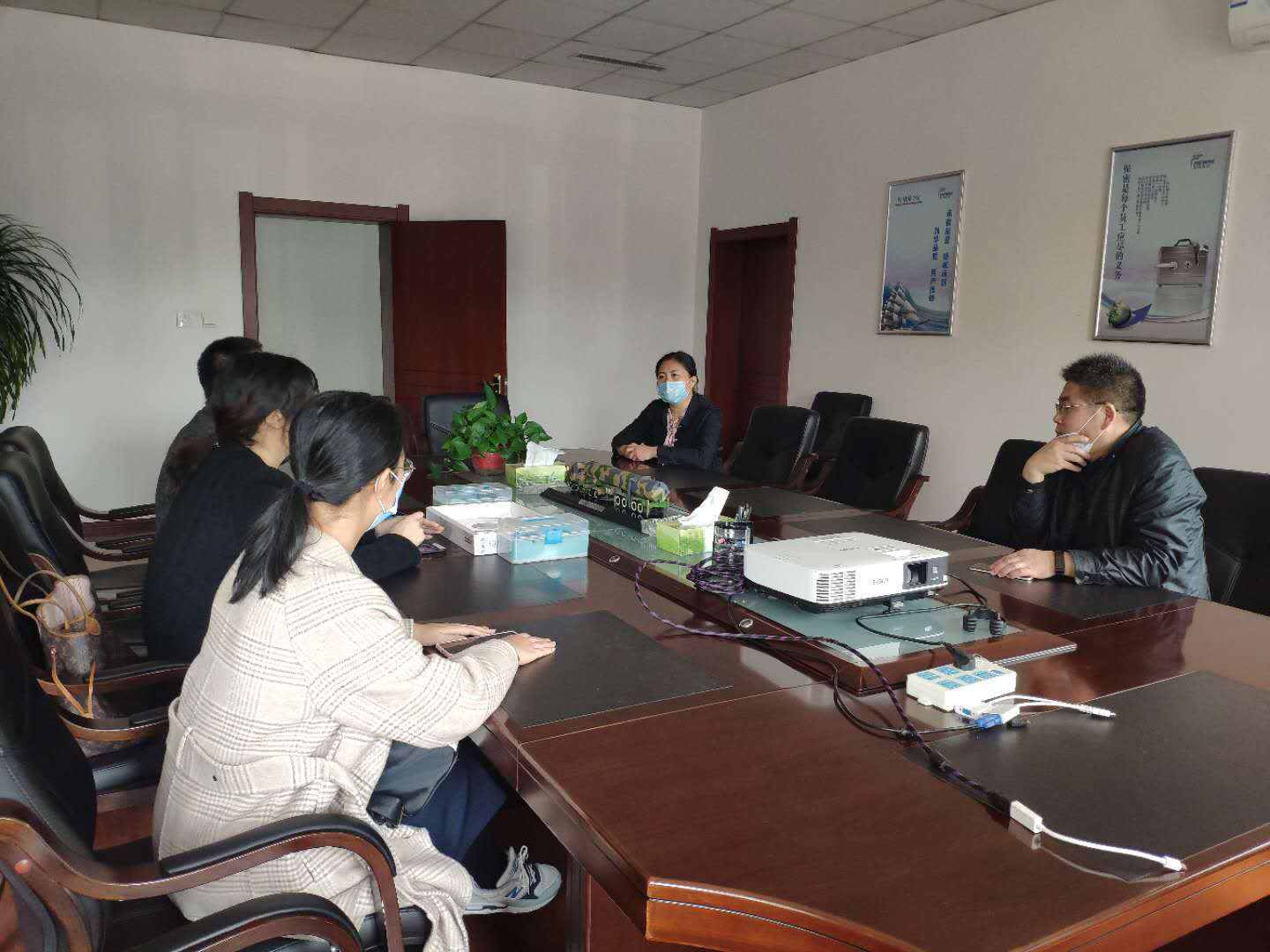 “以升促建”推動(dòng)經(jīng)濟(jì)高質(zhì)量發(fā)展，朝陽高新區(qū)爭(zhēng)創(chuàng)“國家級(jí)”