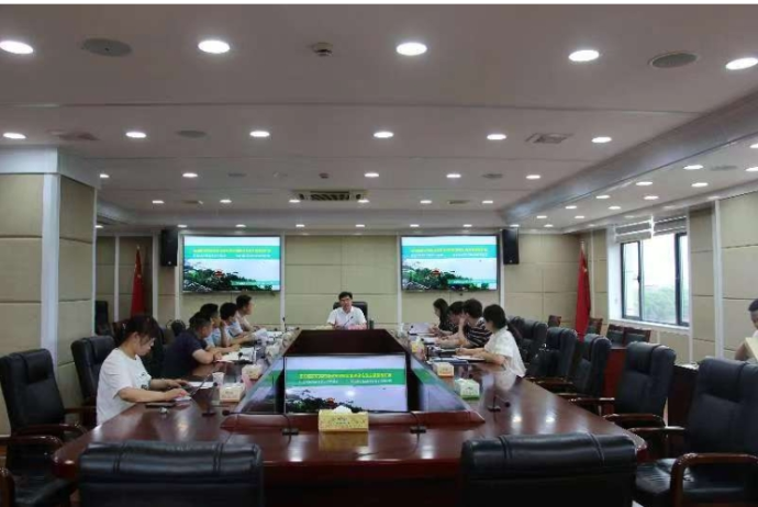 凝心聚力，爭(zhēng)創(chuàng)國(guó)家農(nóng)高區(qū)—岳陽(yáng)市人民政府副市長(zhǎng)張世愚聽(tīng)取創(chuàng)建工作匯報(bào)