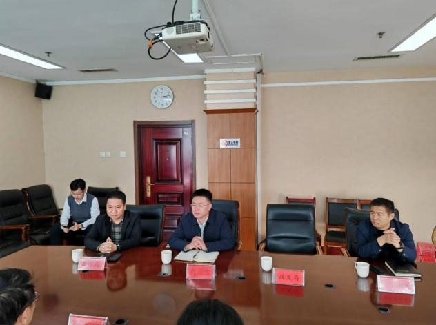 李文輝院長(zhǎng)一行赴雄縣開展合作交流座談活動(dòng)